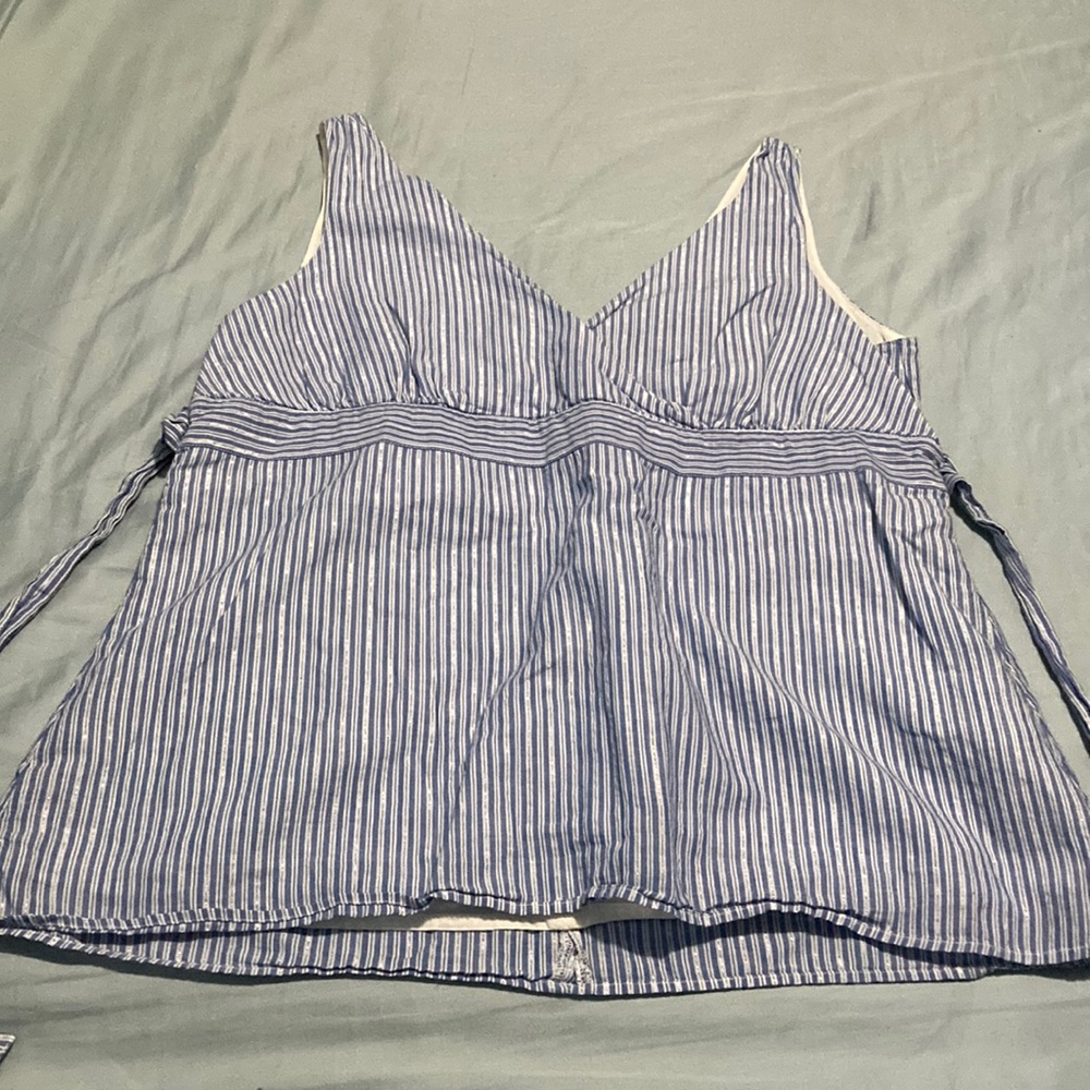 Tommy Hilfiger top